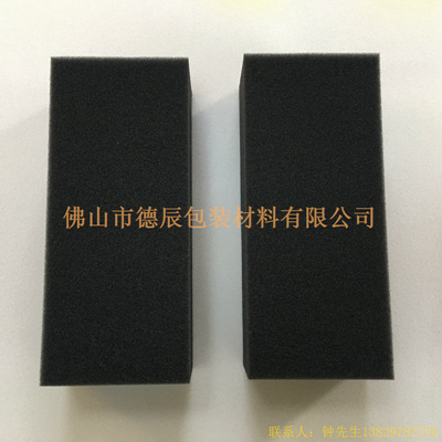 主要用于高速賽車燃料油箱內(nèi)部填充，起到緩沖作用。
